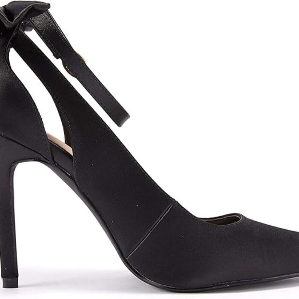 High Heels - Picture 5 of 6